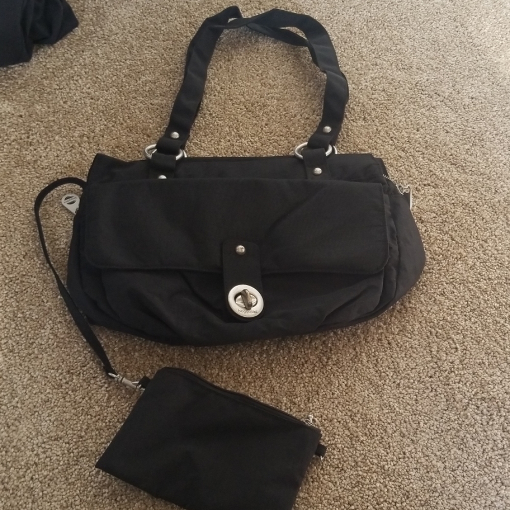 Baggalini purse